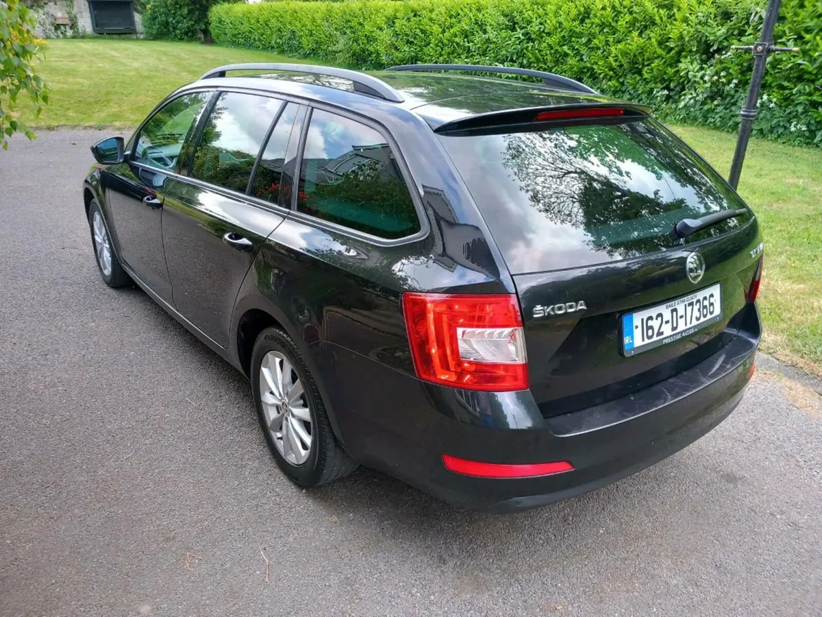 skoda octavia estate 162.mint cond tax/nct. - Image 2