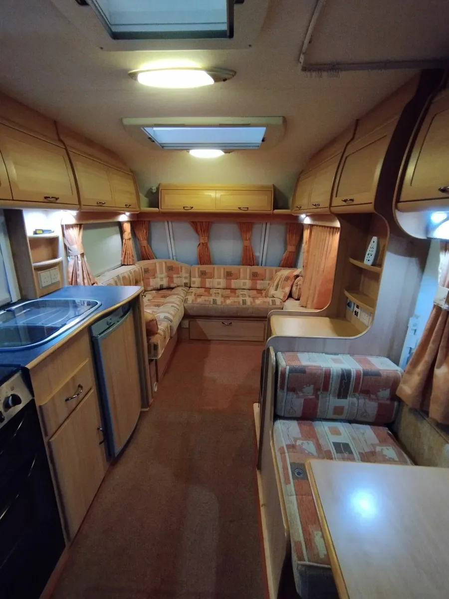 Avondale Caravan - Image 3