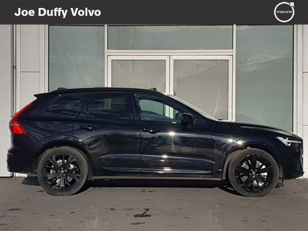 Volvo XC60 Xc60 Black Ed T6 Phev Awd A Plus Black - Image 4