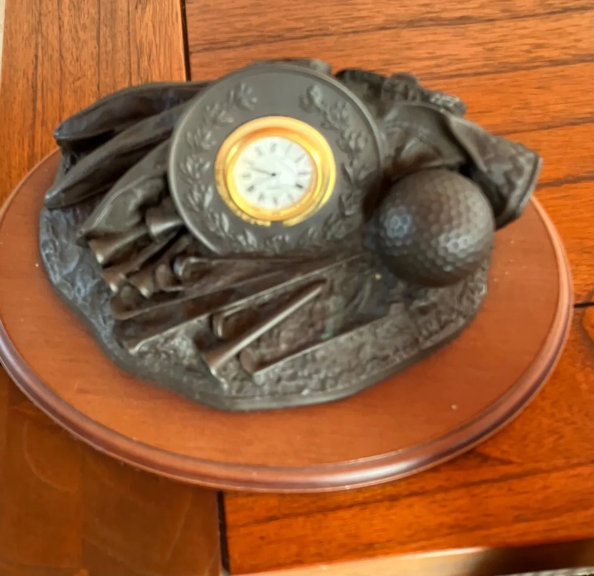 Bronze Golfing Motif Clock - Image 1