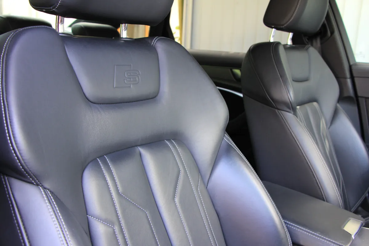 A6 S Line * Tech pack * Valcona leather * Low KMS - Image 4