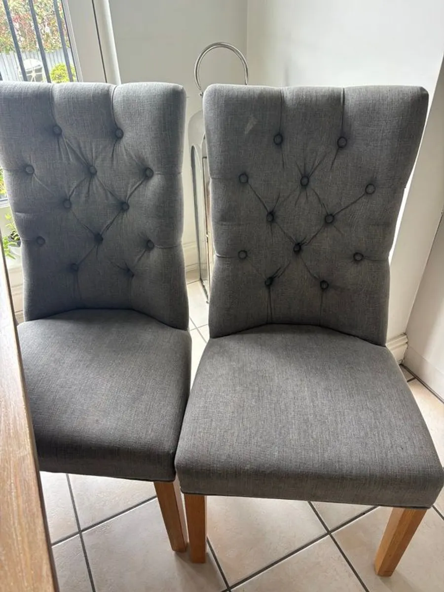Kitchen Table and chairs - Image 3