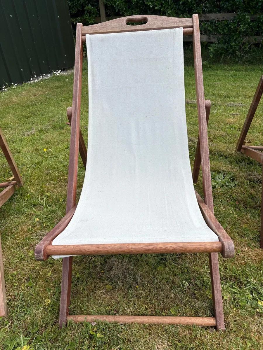 Deck Chairs - Image 3