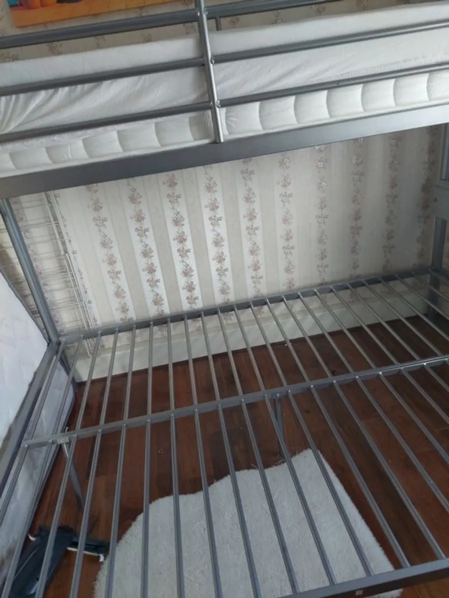 bunk beds 2 and 1 - Image 3