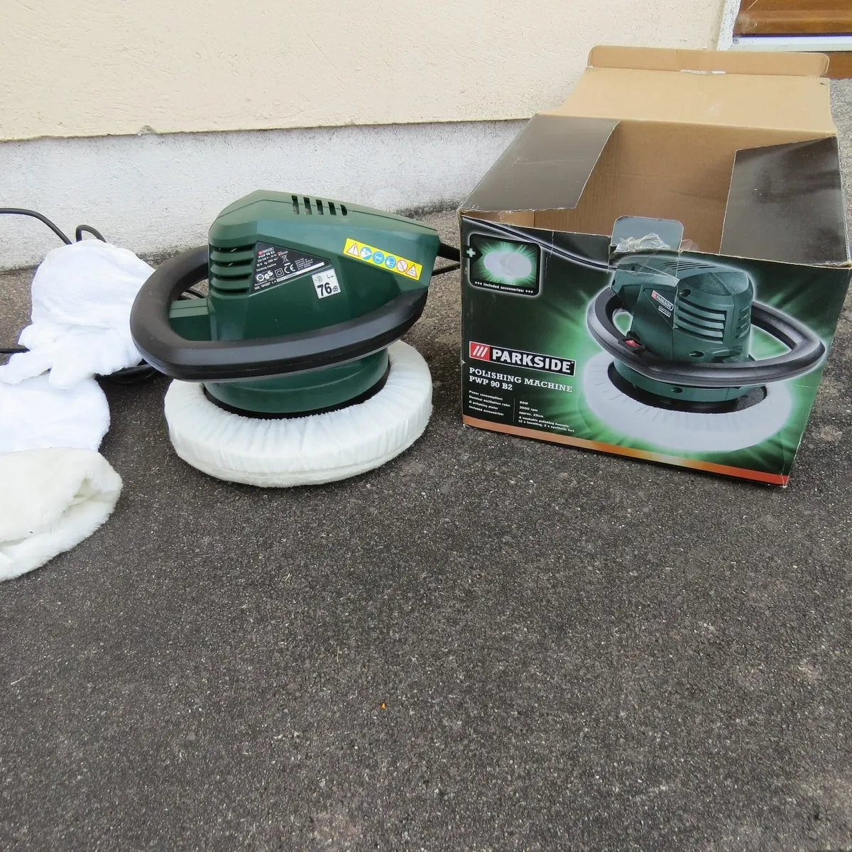 Polishing machine