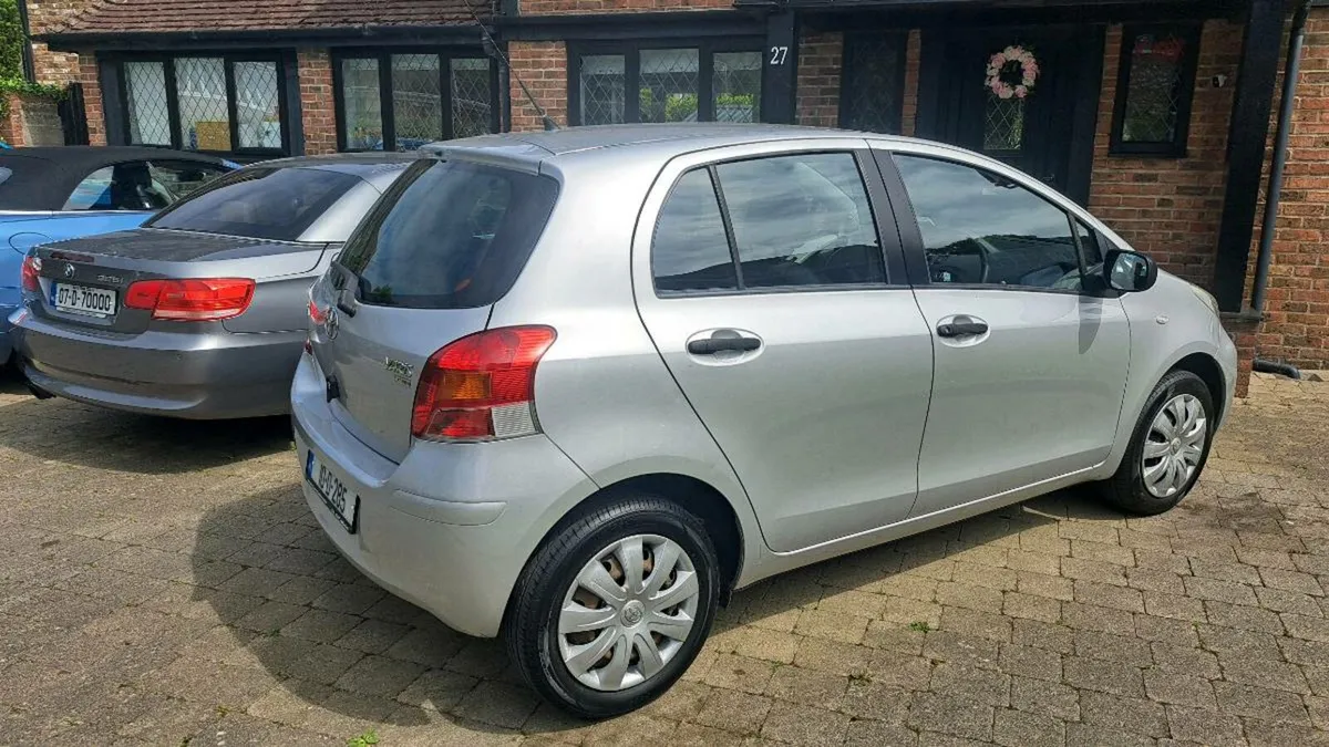 TOYOTA YARIS 1.0 LITRE PETROL 2010 SUPERB COND - Image 4
