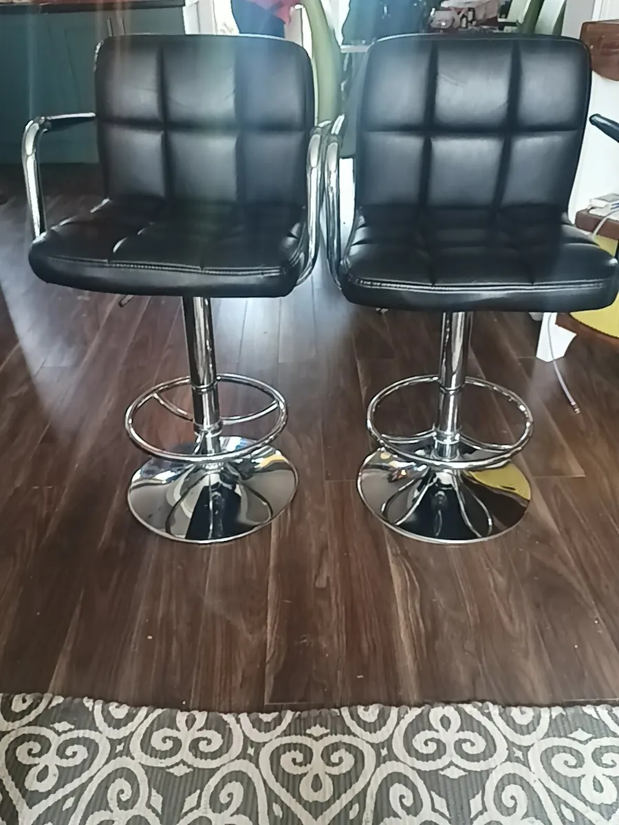 Bar stools - Image 4