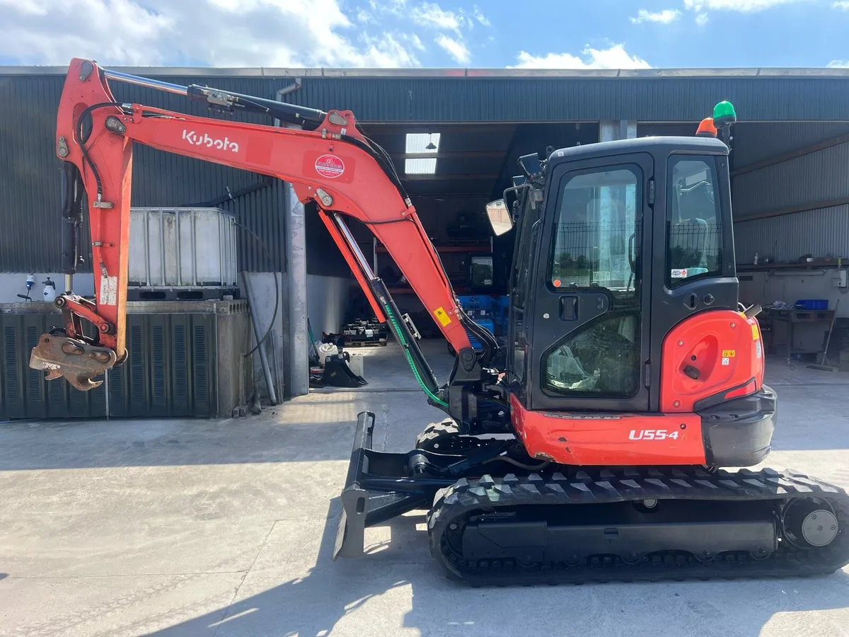 Kubota U55-4 - Image 1