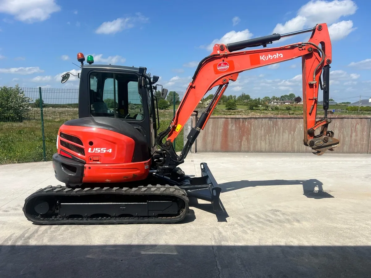 Kubota U55-4 - Image 3