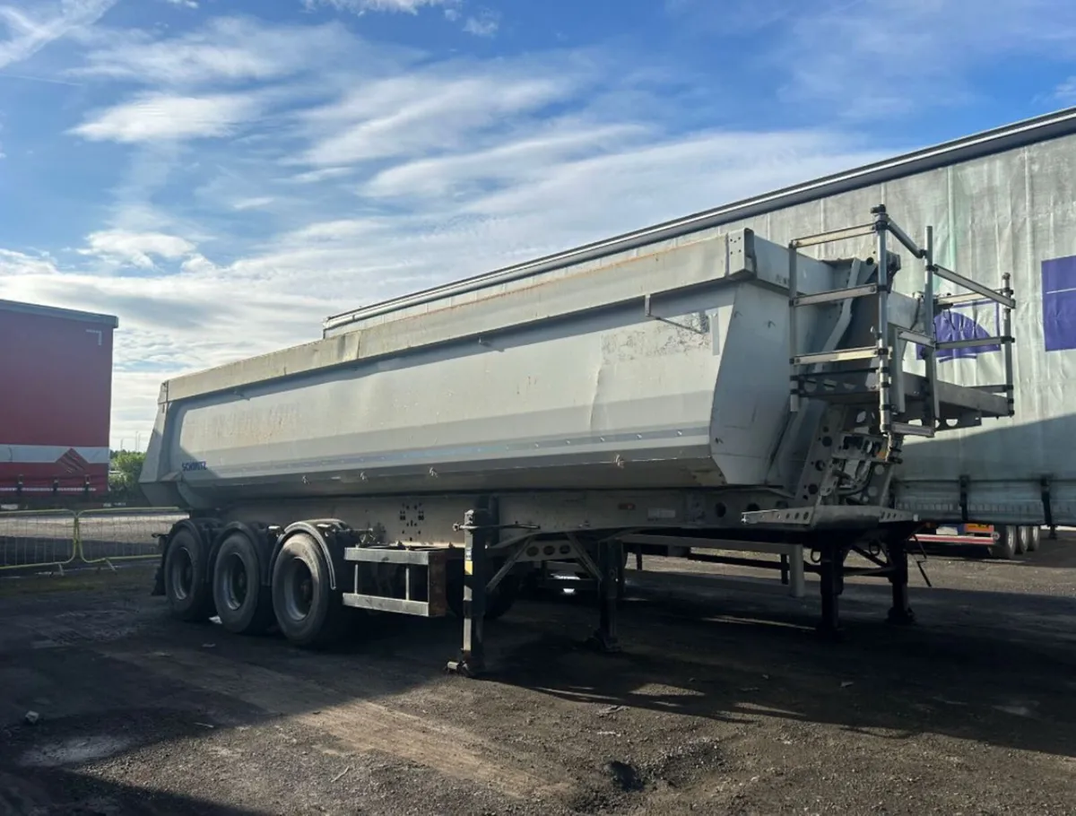 Schmitz Tipping Trailer - Image 1