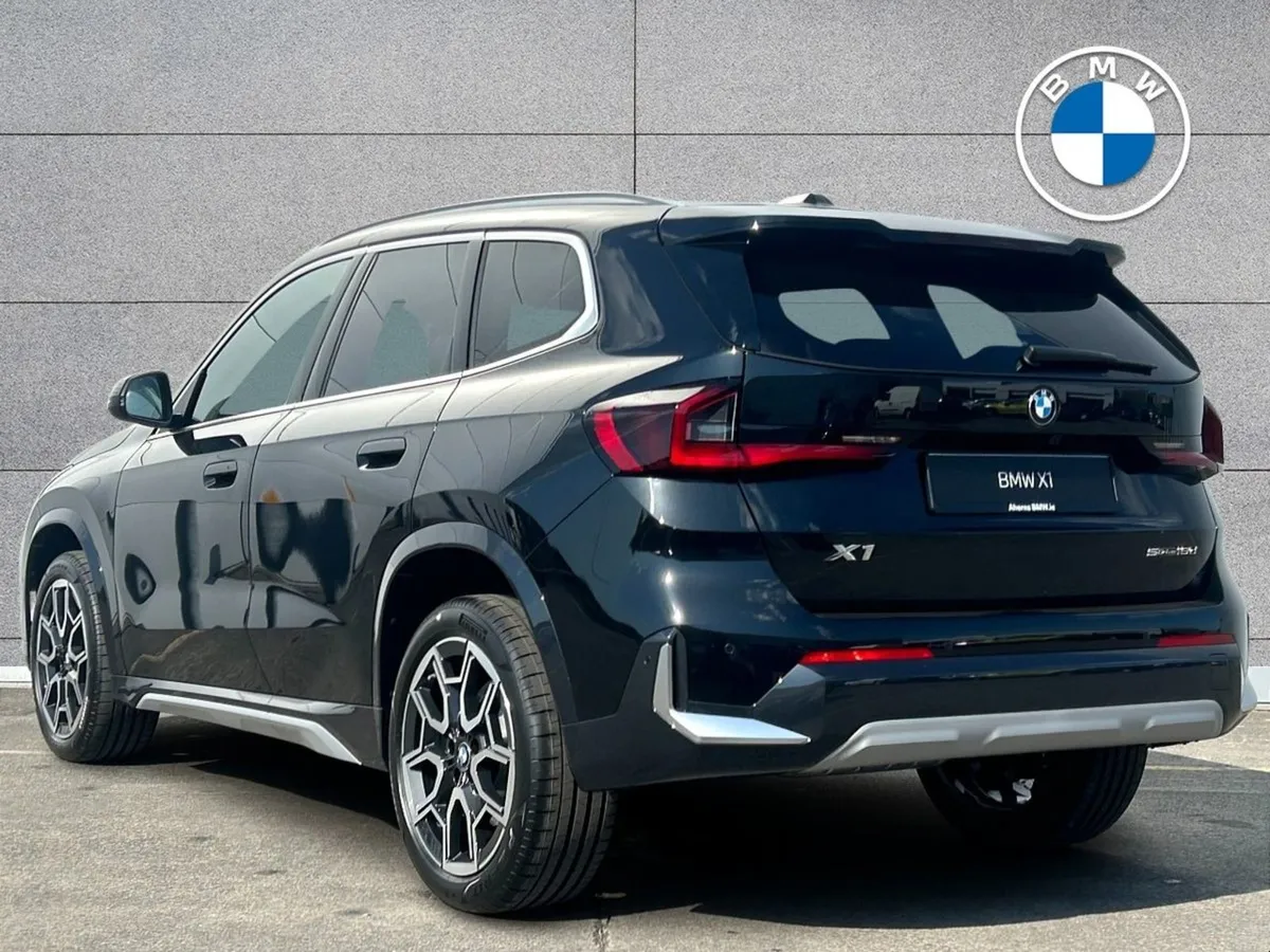 BMW X1 Sdrive 18d Xline - Image 2