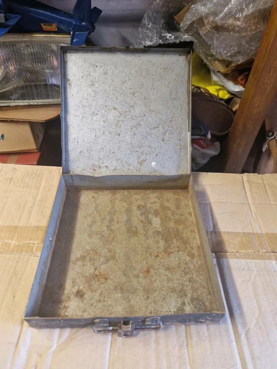 Vintage Tin Box - Image 3