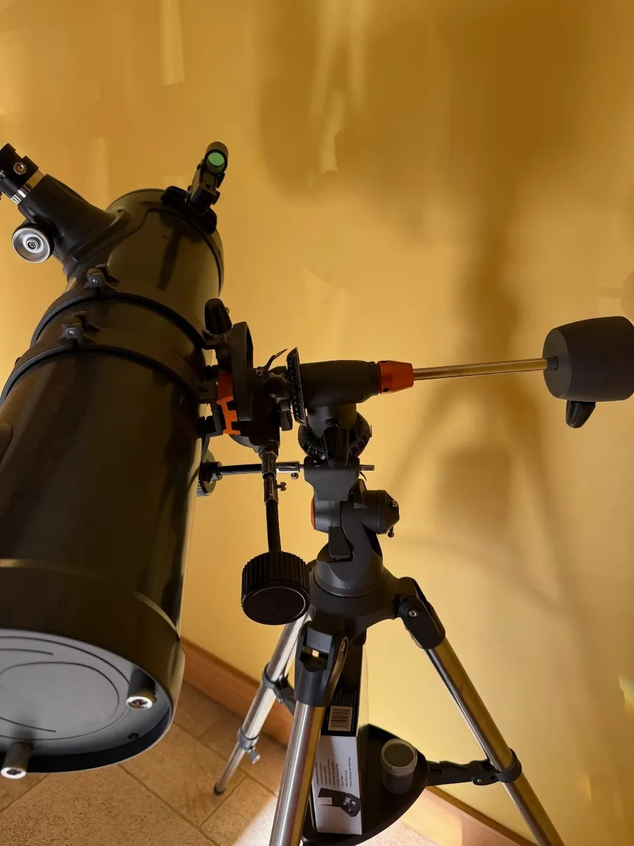 Celestron Astromaster 130EQ Telescope - Image 3