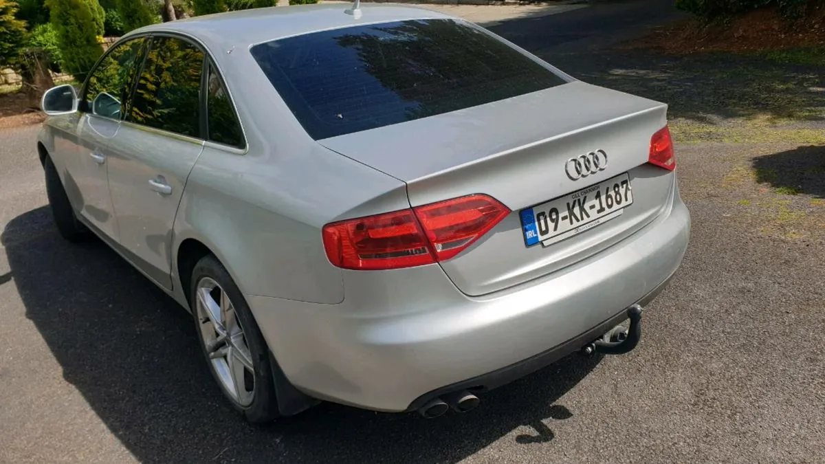 Audi A4 taxed and ncted - Image 3