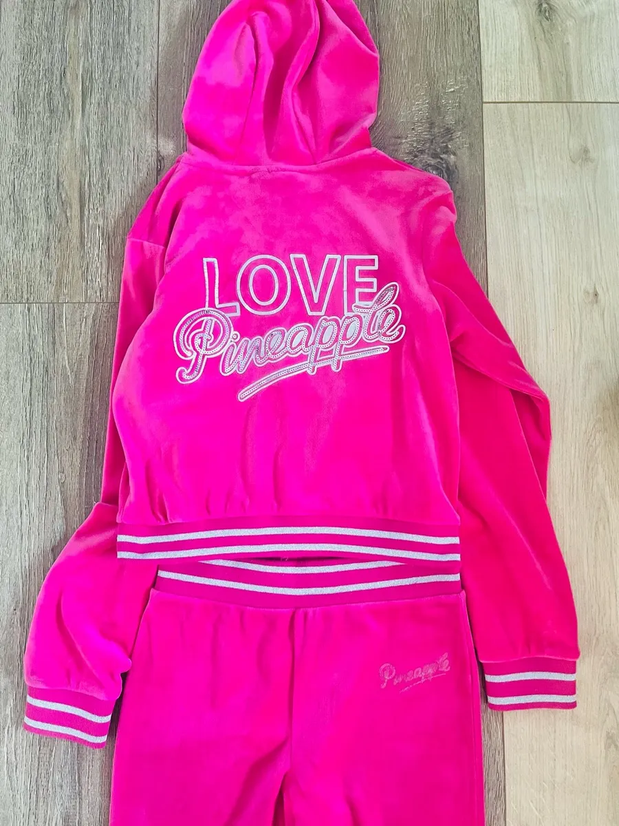 Clothes for sale - Image 1