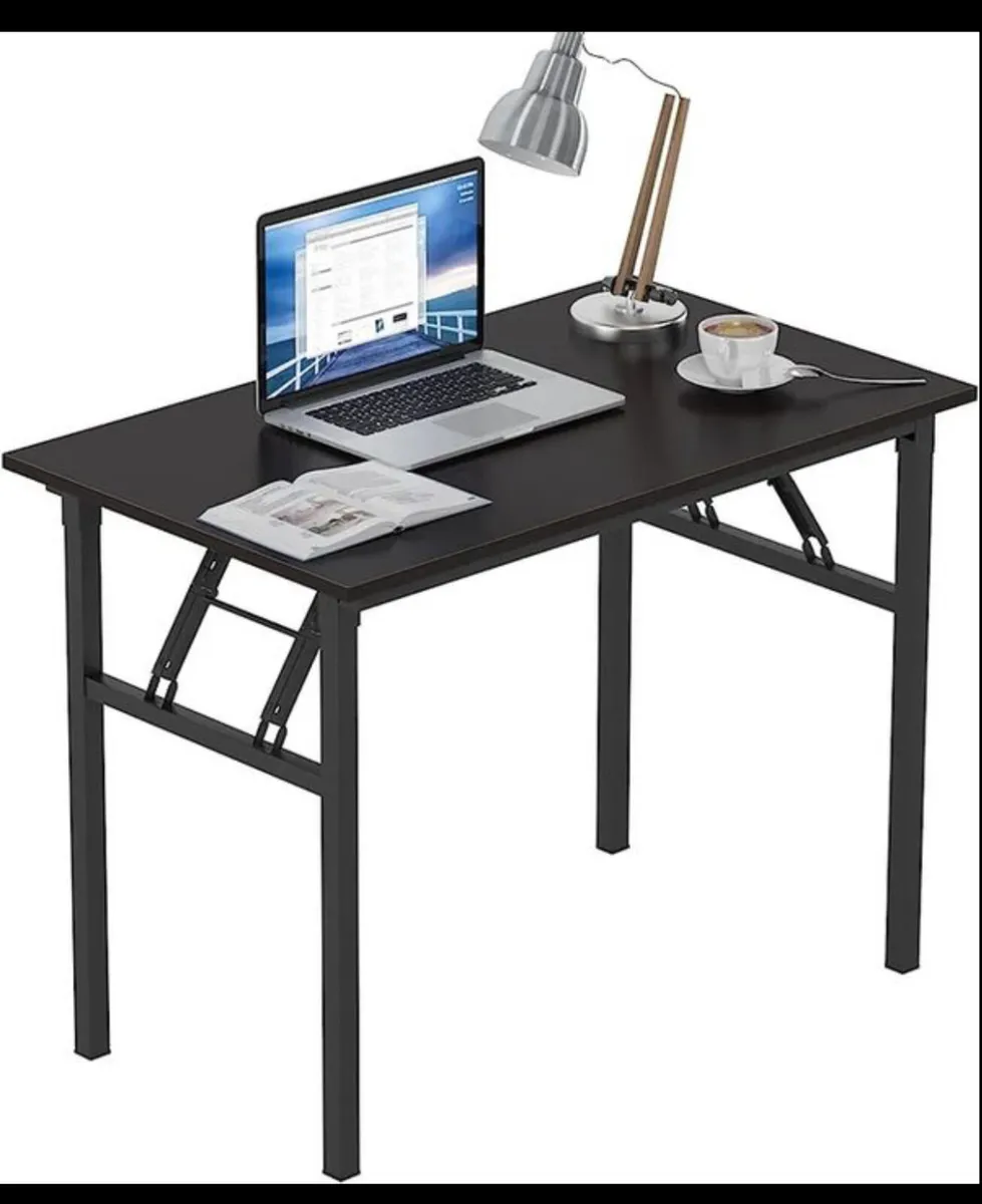 Foldable desk - Image 1