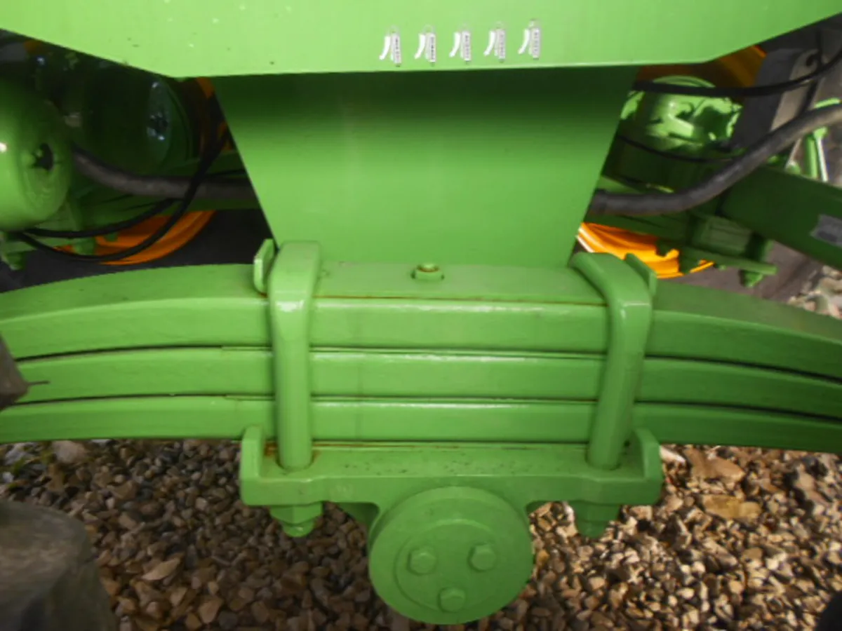 JOSKIN 16000L (3500) VAC TANKER - Image 4