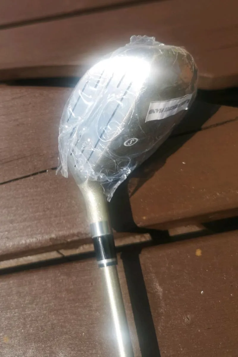 New Spalding lady 9 wood, 27*,unused in wrapper - Image 3