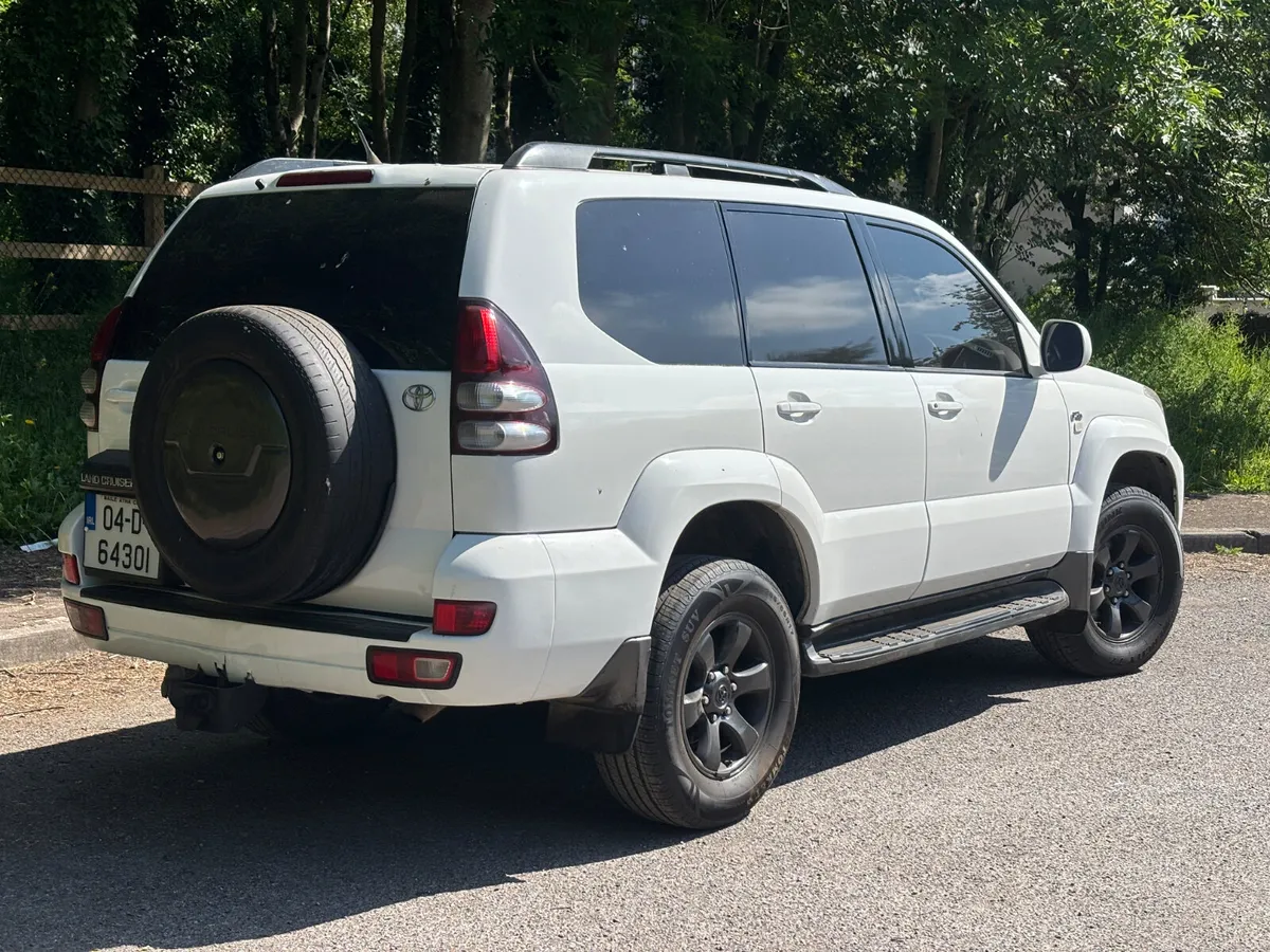 2004 TOYOTA LANDCRUISER LWB GX 179K - Image 4