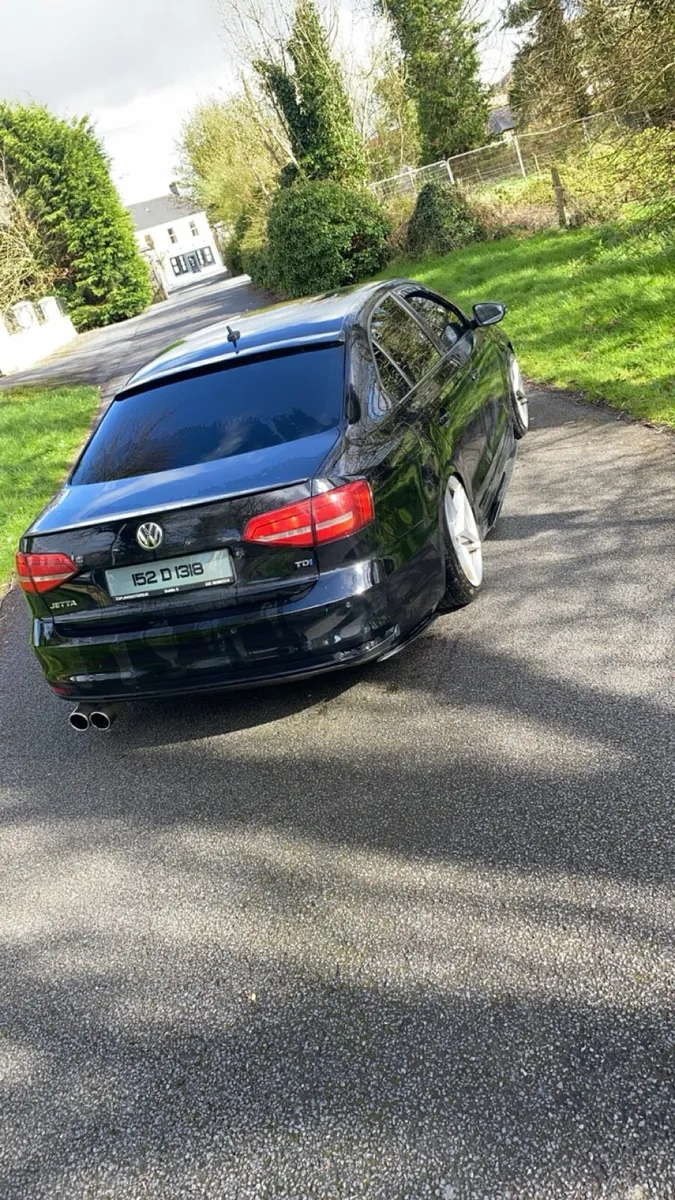 Volkswagen Jetta mk6.5 - Image 2