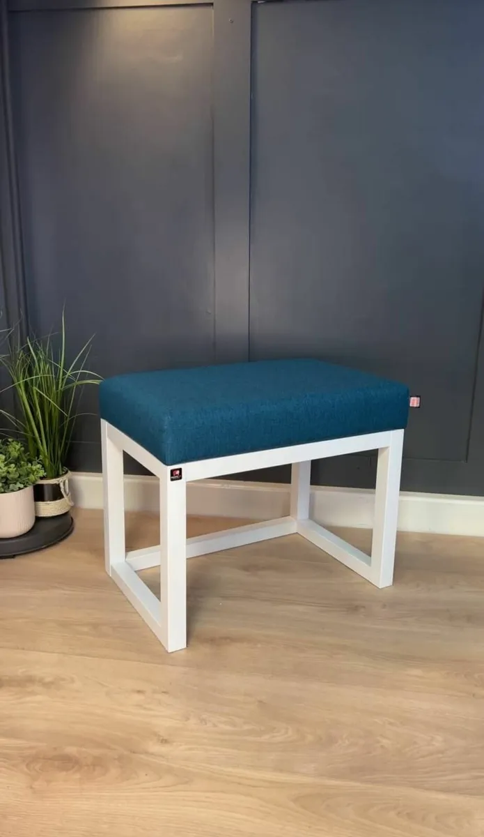 Wooden-Framed Bench 60x40cm - Image 2