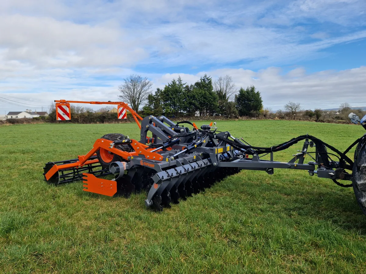 New 4m Mandam Dics Harrow - Image 4