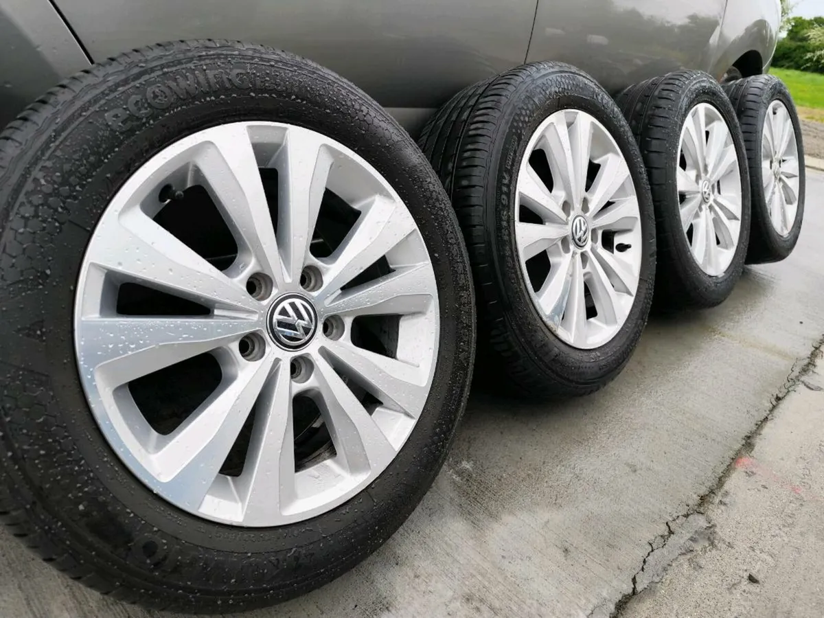 16" VW alloy wheels, very good tyres - Image 1