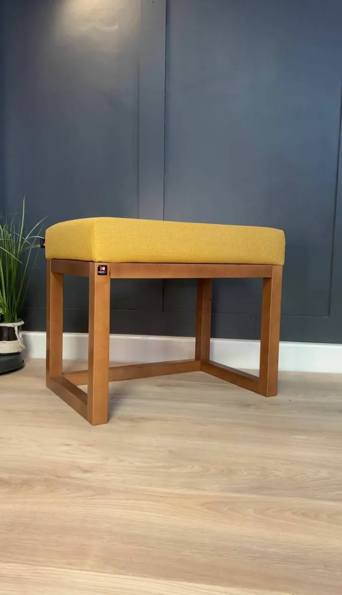 Wooden-Framed Bench 60x40cm - Image 2