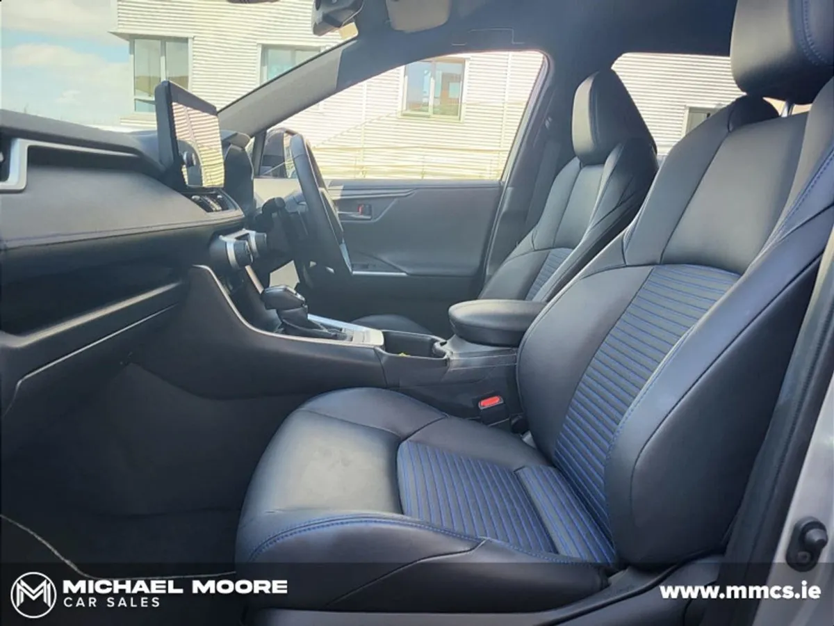 Toyota Rav4 2.5 Hybrid Sport 2WD Auto 5DR - Image 4