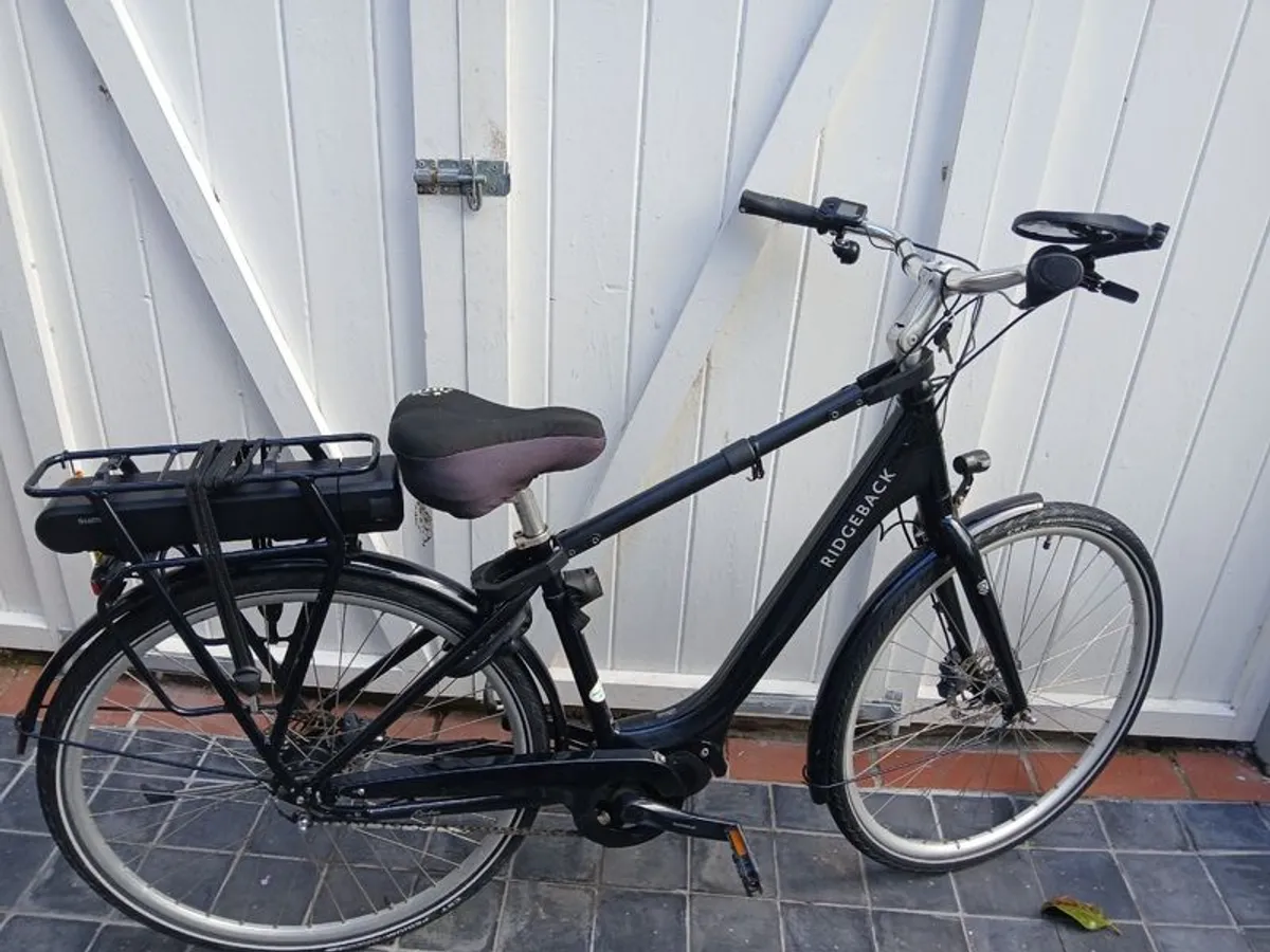 Ridgeback Sportline Electric Bike and 3 Bike Bikerack Bundle - Image 1