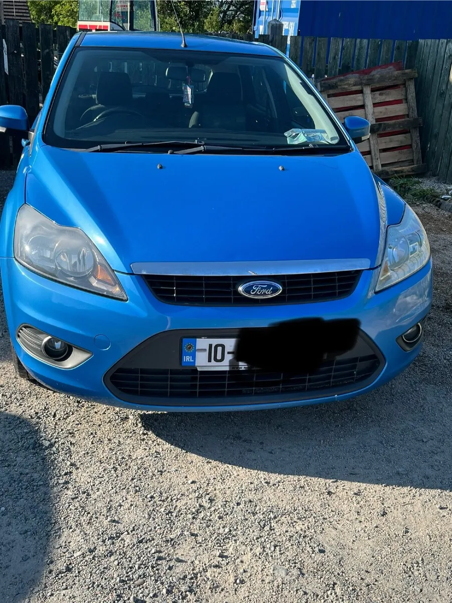 Ford Focus 2010 - Image 1