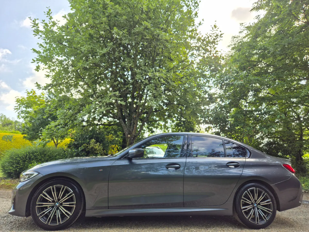 201'BMW 320D M-SPORT Automatic - Image 2