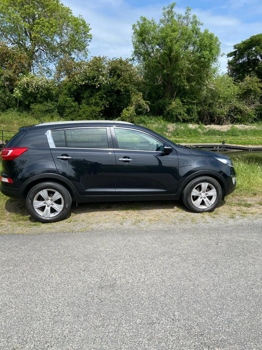 Kia Sportage Platinum NEW NCT UNTIL JULY 2026 - Image 3