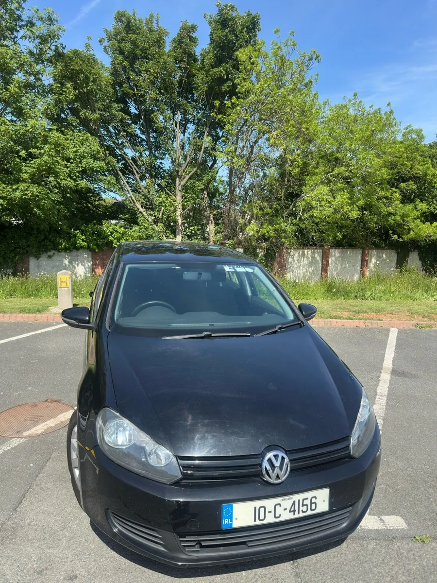 Volkswagen Golf 1.2L - Image 1