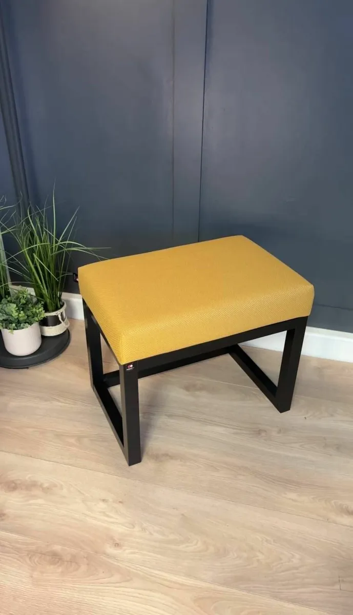 Wooden-Framed Bench 60x40cm - Image 3
