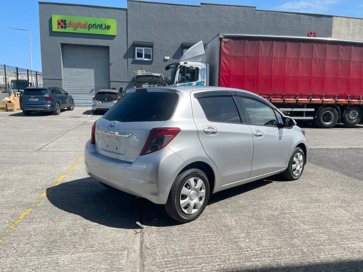 2012 Toyota Vitz 1L Petrol Auto, CarPlay, Serviced - Image 3