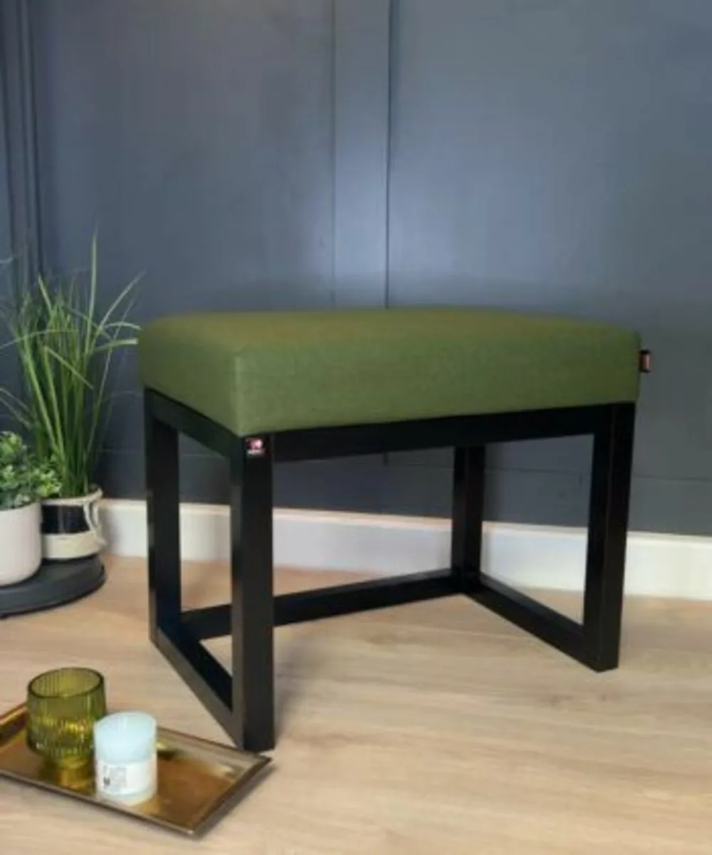 Wooden-Framed Bench 60x40cm - Image 3