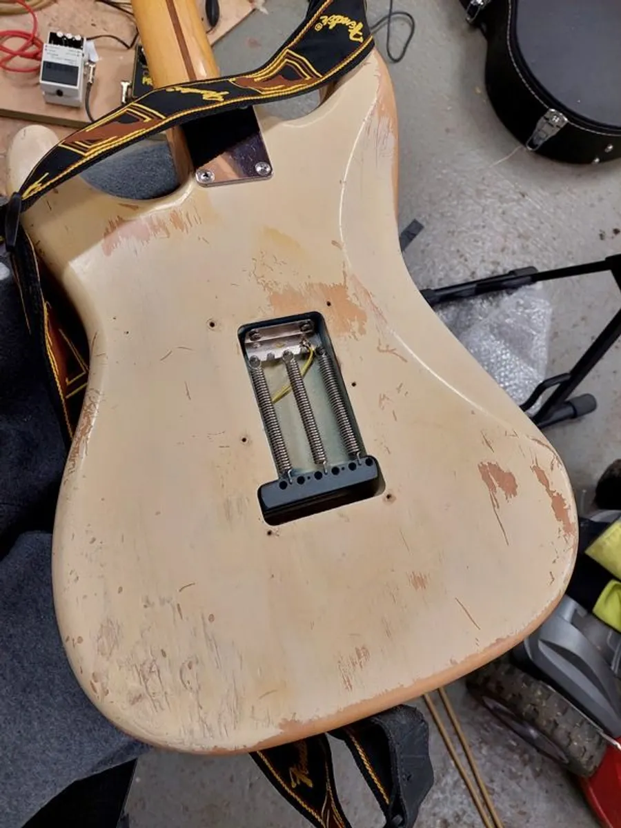 Fender stratocaster mij 80s - Image 4