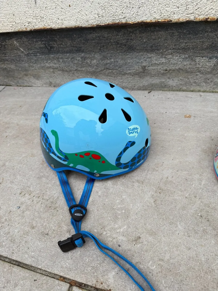 Micro Kids Helmet (dinosaur) - Image 1