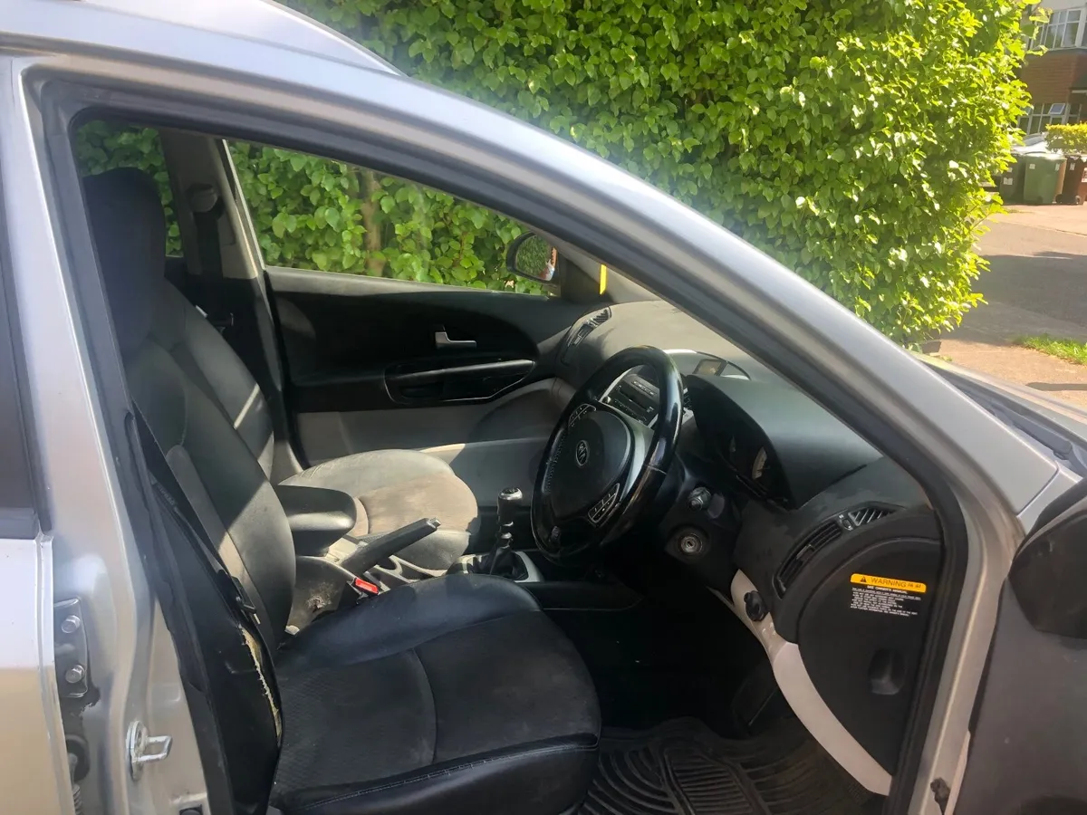 Kia Ceed 2009 - Image 3