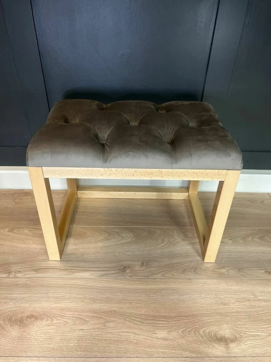Wooden-Framed Bench 60x40cm - Image 3