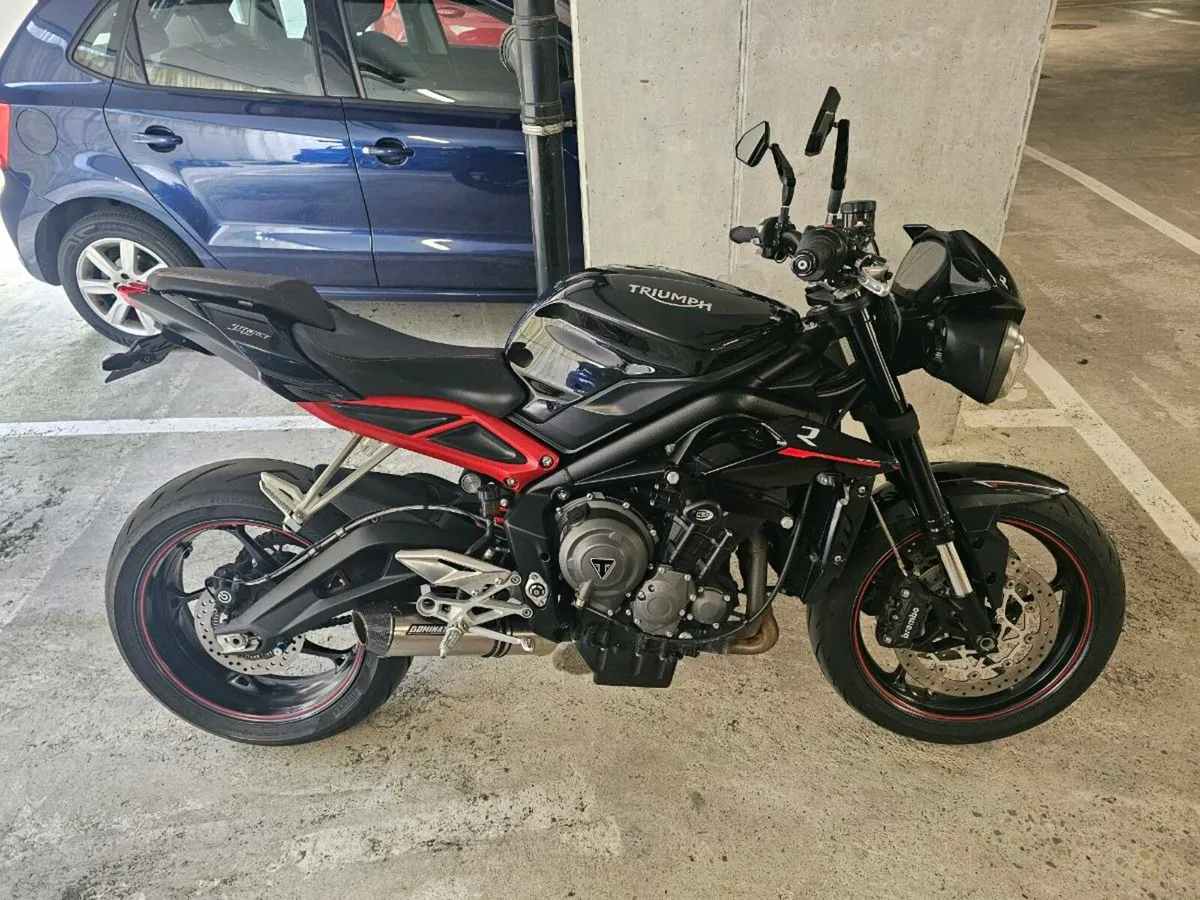 Triumph Street Triple 765r - Image 1