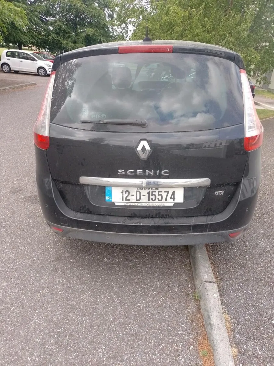 Renault Grand Scenic - Image 2