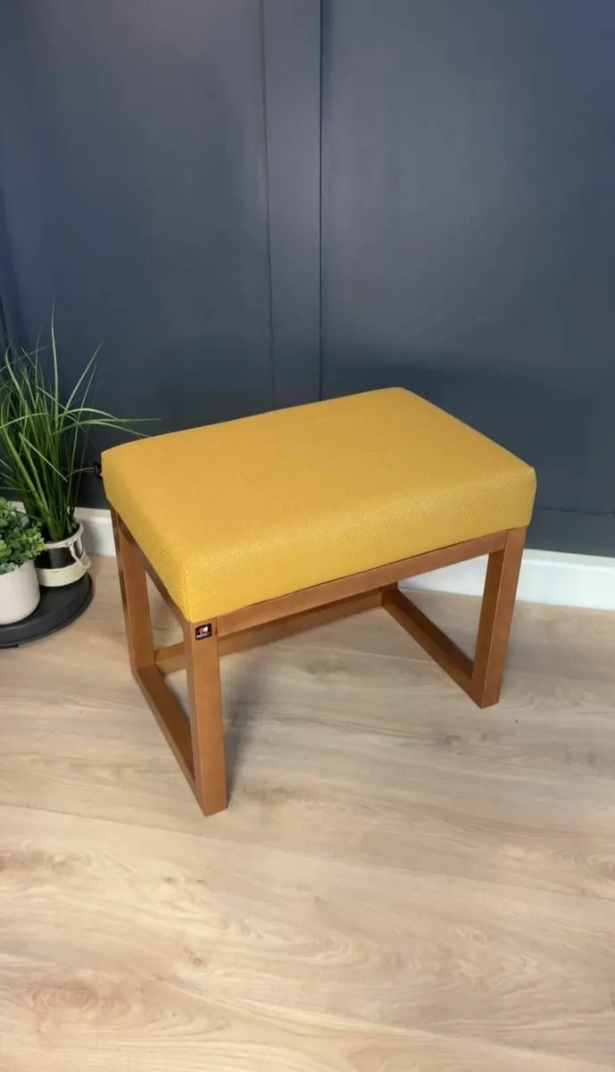 Wooden-Framed Bench 60x40cm - Image 3