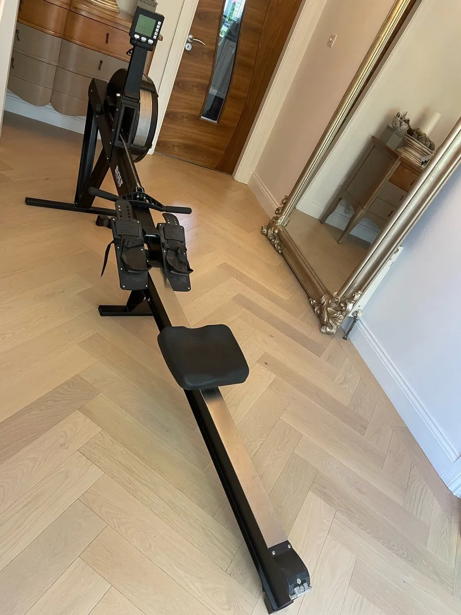 Rowing Machine for sale - Image 1