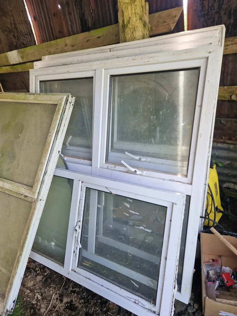 Windows: PVC / Double glazed second hand