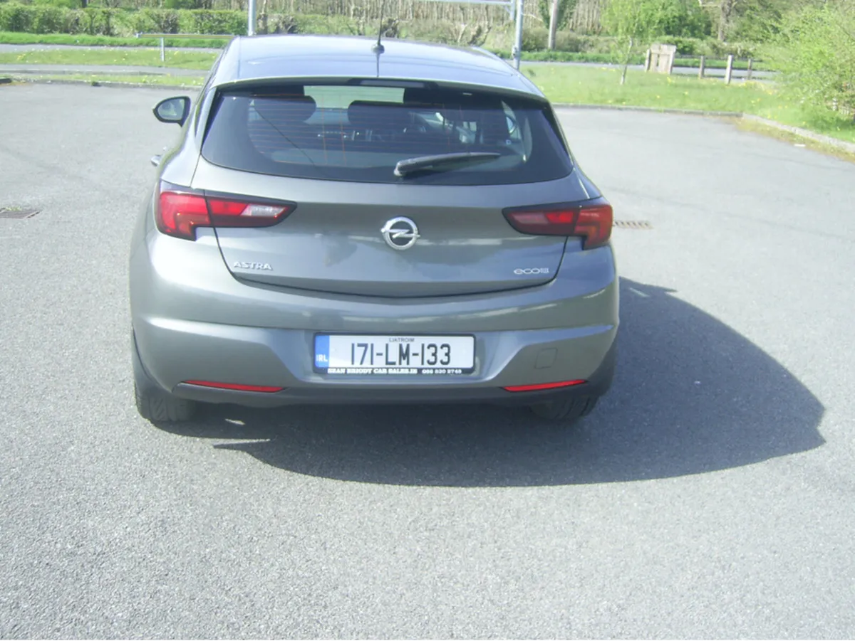 Opel Astra S 1.0T 105PS 5DR - Image 3