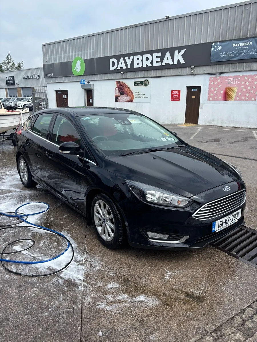 Ford focus - Image 2