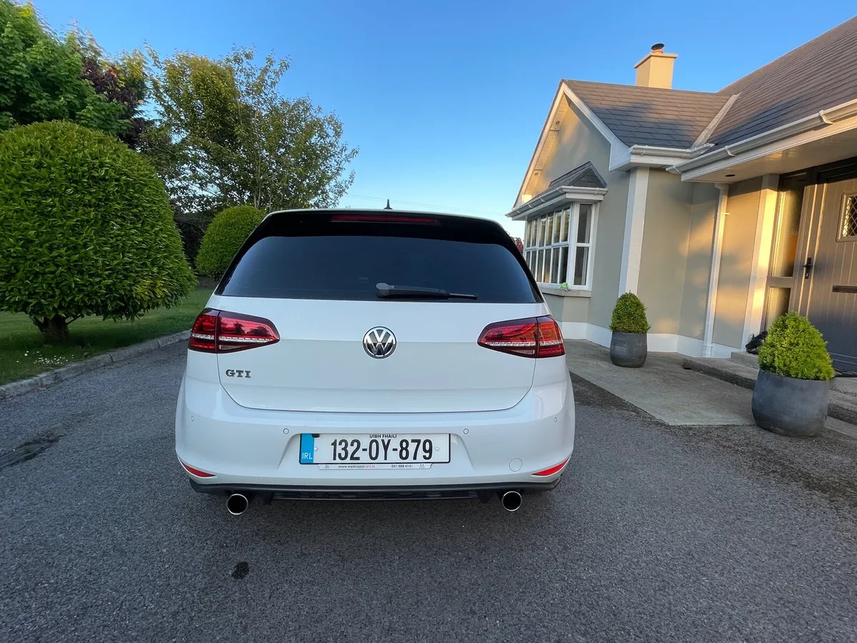 Volkswagen Golf GTI performance - Image 3