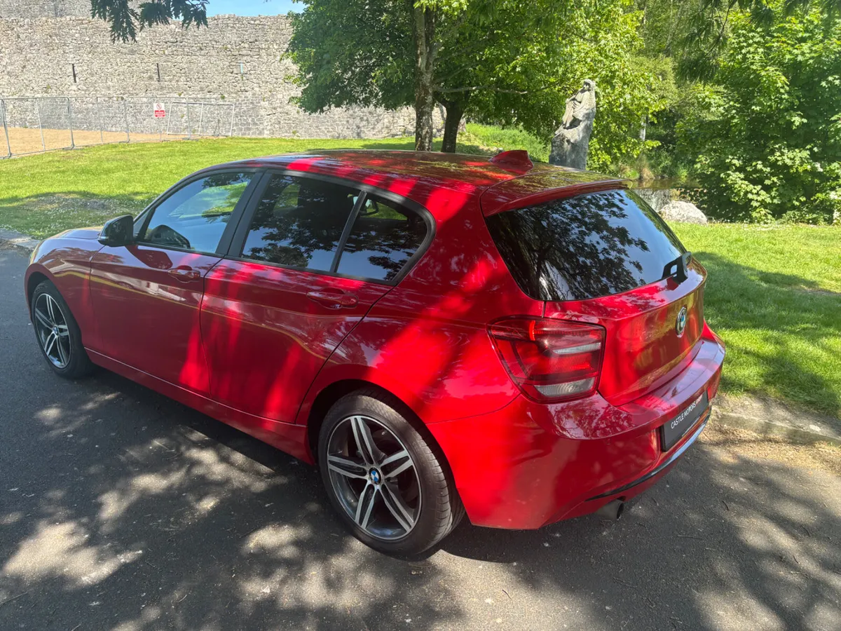 BMW 1-Series 2015 - Image 2